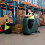 CRG8072 automat szorująco – zbierający z trakcją Numatic